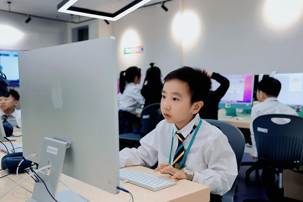 Grade 2 - ICT课程,南通惠立学校